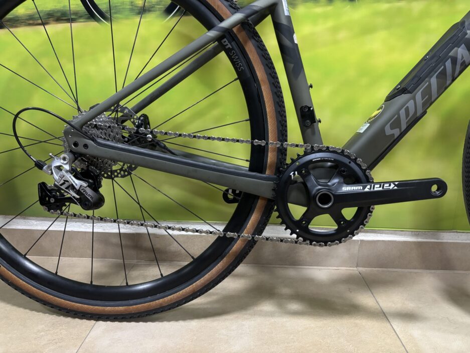BICICLETA SPECIALIZED DIVERGE COMP CARBON