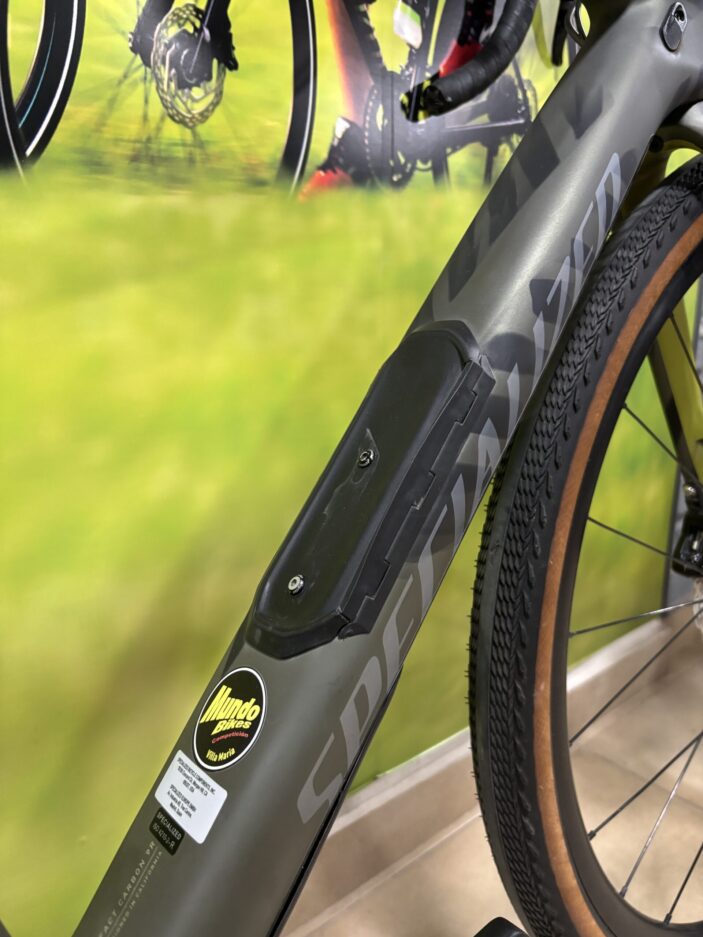 BICICLETA SPECIALIZED DIVERGE COMP CARBON