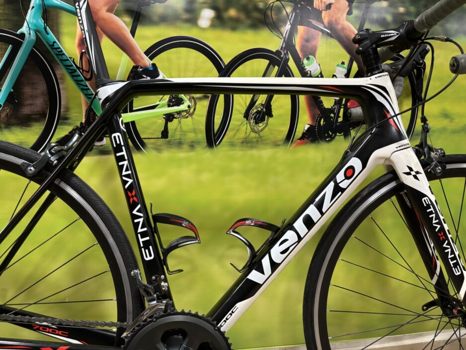 BICICLETA VENZO ETNA