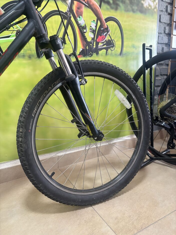 BICICLETA SPECIALIZED R4 HOT ROCK