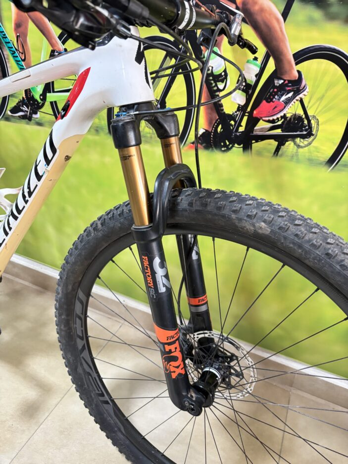 BICICLETA SPECIALIZED STUMPJUMPER