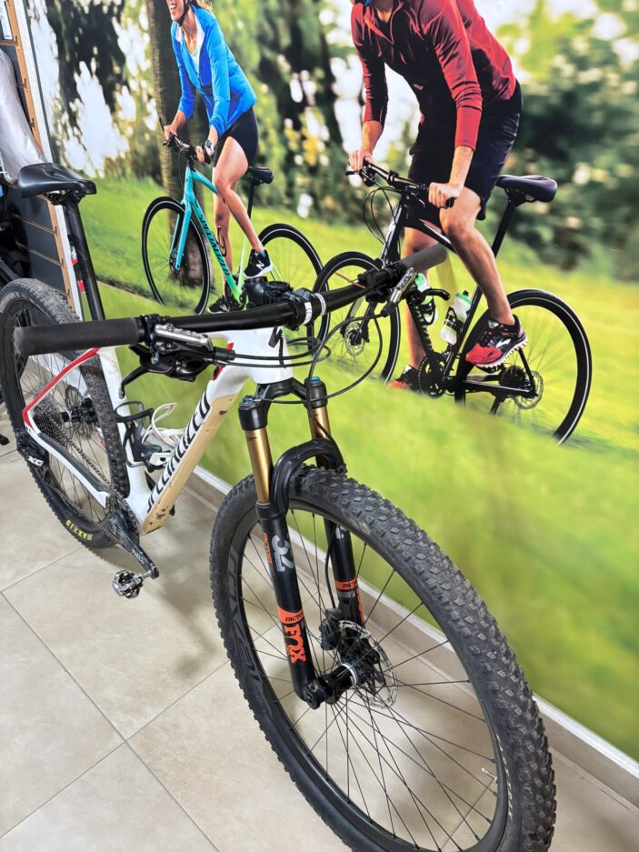 BICICLETA SPECIALIZED STUMPJUMPER