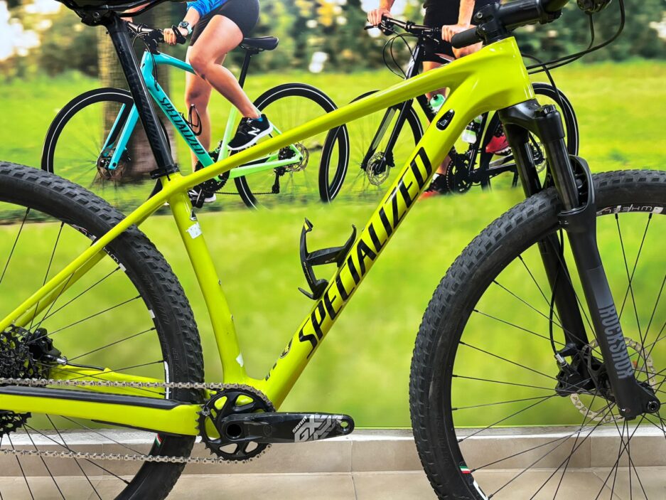 BICICLETA SPECIALIZED STUMPJUMPER CARBON