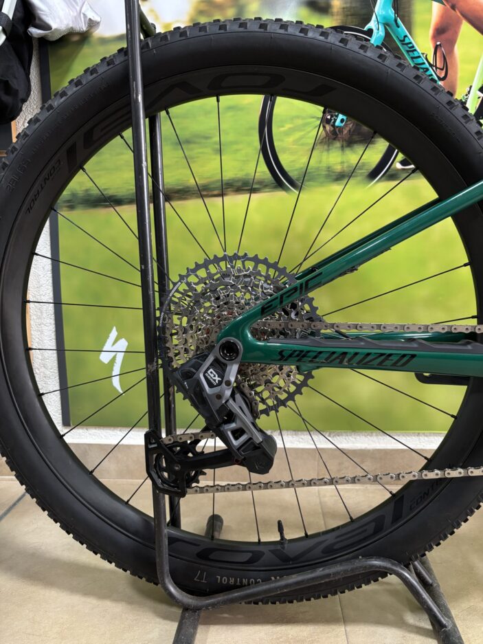 BICICLETA SPECIALIZED EPIC EXPERT 2022