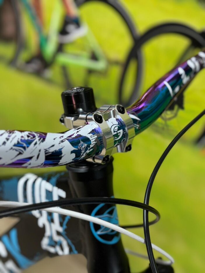 BICICLETA VIKINGX TUFF 25 (Black/Blue) - Imagen 9